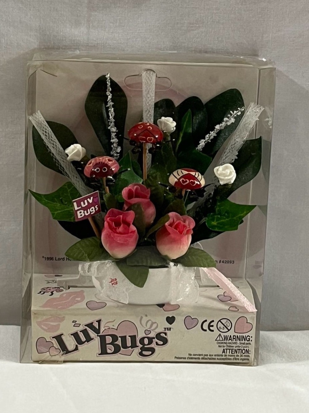 Luv Bugs Pink Rose Bouquet Centerpiece